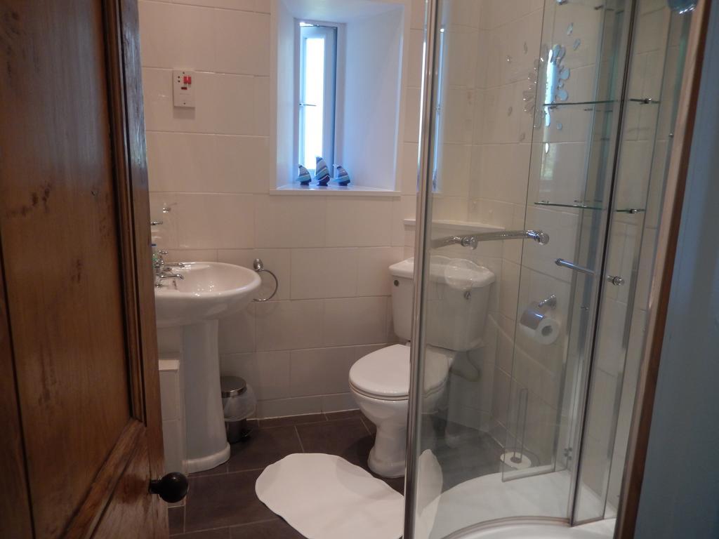 Southcliffe Guest House 타버트 외부 사진